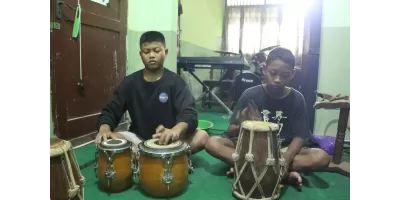 KEGIATAN EKSTRAKURIKULER