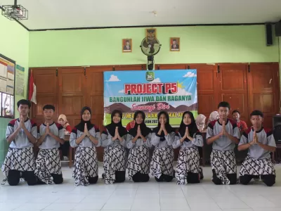 LOMBA SENAM KREASI 